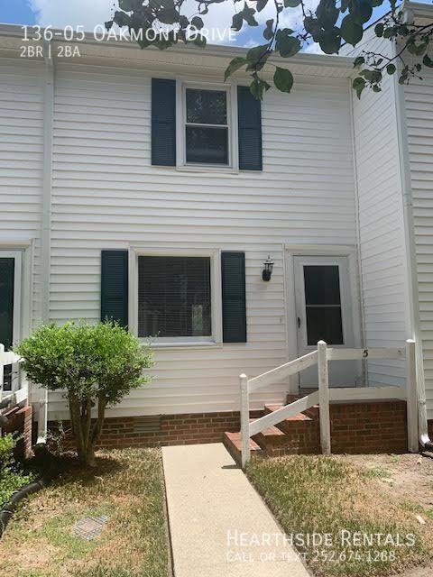 136 Oakmont Dr in Greenville, NC - Building Photo