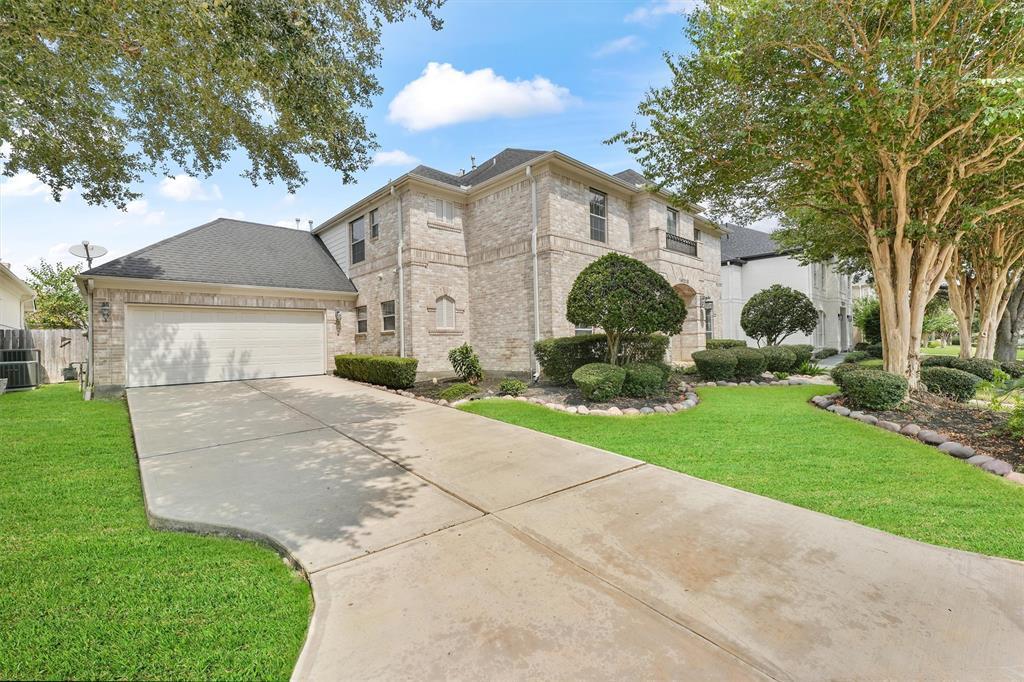 14218 Quiet Bluff Ln in Houston, TX - Foto de edificio