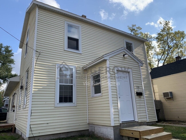 1110 Jefferson St in Muskegon, MI - Building Photo - Building Photo