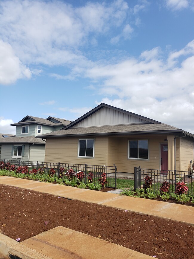 property at 91-1675 Kapeku Loop