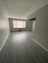 34 Vernon St in Hartford, CT - Building Photo