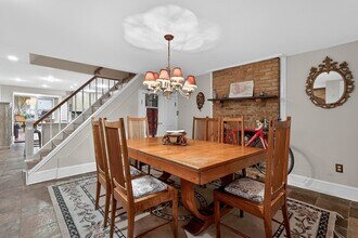 211 4th St in Jersey City, NJ - Building Photo - Building Photo