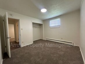 609 W 14th St in Junction City, KS - Foto de edificio - Building Photo