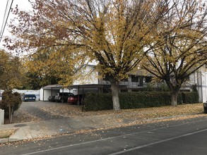 The Acacia in Fresno, CA - Foto de edificio - Other