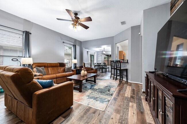 739 Apple Blossom Dr in Pearland, TX - Building Photo - Building Photo