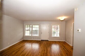 2008 E Cherry St in Sherman, TX - Building Photo - Building Photo