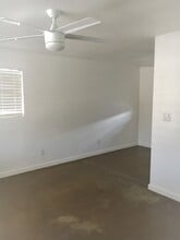 746 W Turney Ave, Unit Apt 10 in Phoenix, AZ - Building Photo - Building Photo