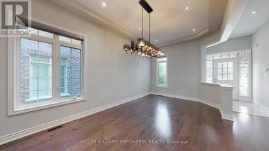 138 Crane St in Aurora, ON - Building Photo - Building Photo