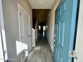 375 Boracay Cir in Saint Johns, FL - Building Photo - Building Photo