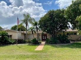 8100 SW 142nd Terrace in Palmetto Bay, FL - Building Photo