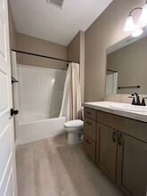 21208 Connells Prairie Rd in Bonney Lake, WA - Building Photo - Building Photo