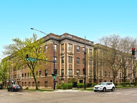 5108 S Woodlawn Ave in Chicago, IL - Building Photo