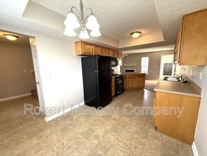 12812 Lost Hill Walk in Louisville, KY - Building Photo - Building Photo