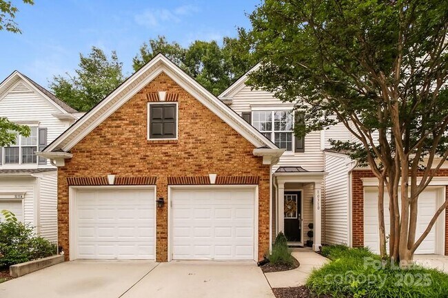 property at 10310 Blakeney Preserve Dr