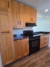 1724 N Lakeland Dr in Norfolk, VA - Building Photo - Building Photo