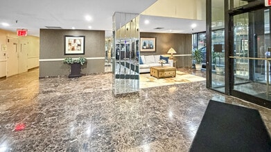 326 Prospect Ave, Unit 2G in Hackensack, NJ - Foto de edificio - Building Photo