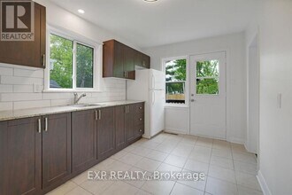 1387 Morisset Ave in Ottawa, ON - Building Photo - Building Photo