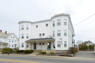 385-389 Belmont St in Brockton, MA - Building Photo - Building Photo