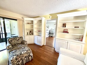 1708 Glenhouse Dr in Sarasota, FL - Building Photo - Building Photo