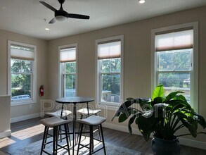 257 Haywood Rd in Asheville, NC - Building Photo - Building Photo