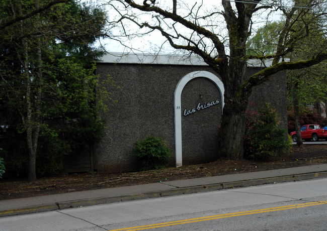 Las Brasas in Eugene, OR - Building Photo - Building Photo