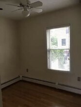 149 Perkins St, Unit 143-1 in Somerville, MA - Building Photo - Building Photo