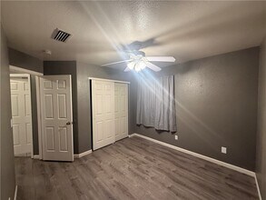 2844 Lovin Ave in Kingman, AZ - Building Photo - Building Photo