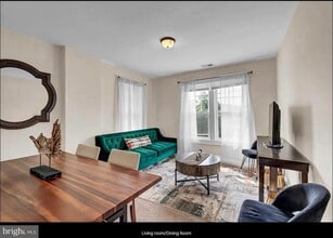 7206 Carroll Ave in Takoma Park, MD - Building Photo - Building Photo