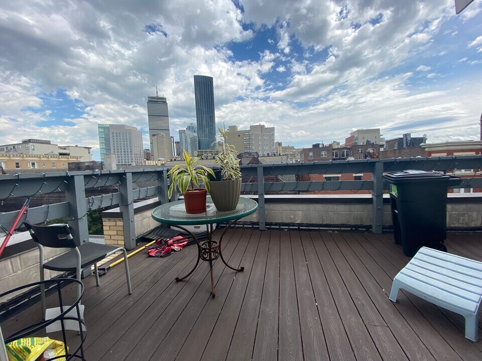 59 Hemenway St in Boston, MA - Building Photo
