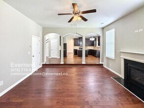 3177 Alhambra Cir in Hampton, GA - Building Photo - Building Photo