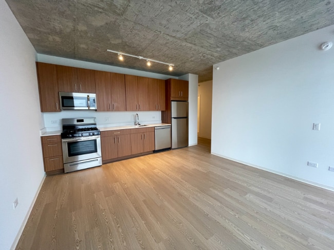property at 1354 S Wabash Ave