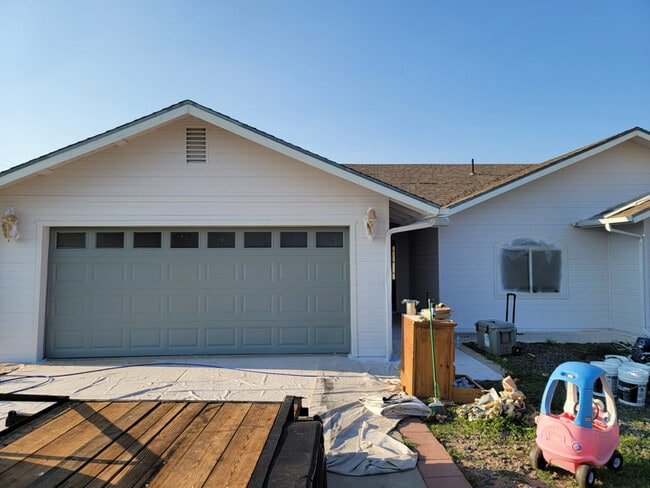 property at 994 W 7th S St