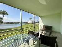 232 Dover B in West Palm Beach, FL - Foto de edificio - Building Photo