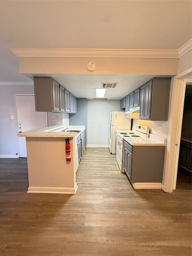 property at 4747 Allendale Rd