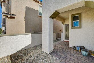 10443 Skye Summit Ave in Las Vegas, NV - Building Photo - Building Photo