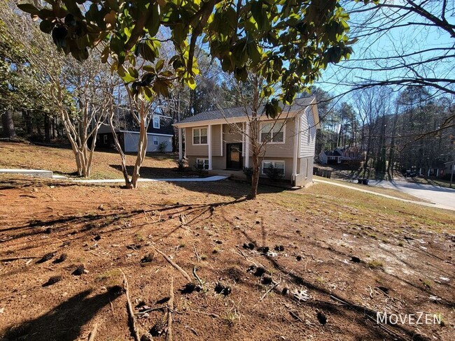 213 Sawmill Rd in Raleigh, NC - Building Photo - Building Photo