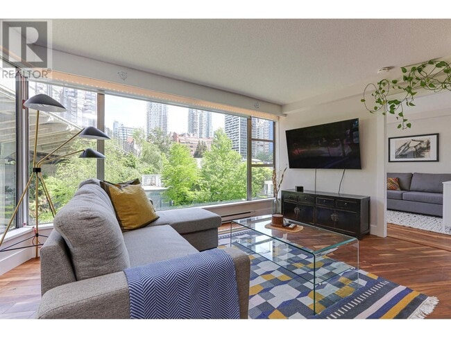 property at 1006 Beach Ave