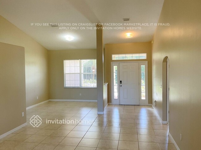 757 Cleaves St SE in Palm Bay, FL - Foto de edificio - Building Photo