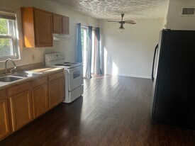 4221 Molane St in Dayton, OH - Building Photo