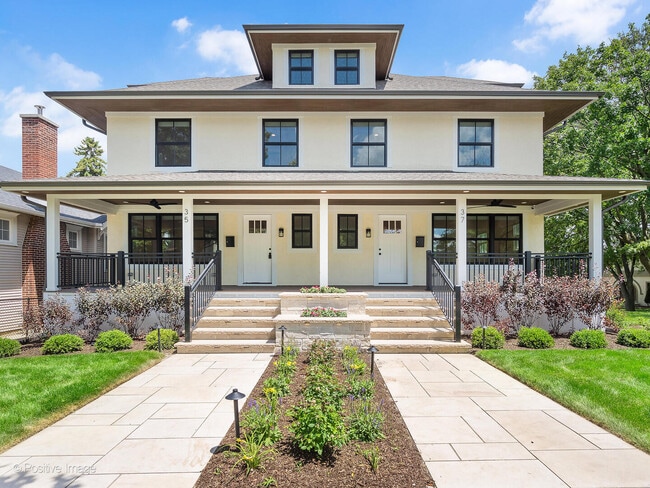 37 7th Ave in La Grange, IL - Foto de edificio - Building Photo