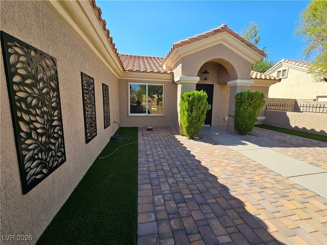 3033 Isaac River Dr in Las Vegas, NV - Building Photo - Building Photo