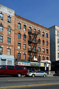 2302-2304 Amsterdam Ave in New York, NY - Foto de edificio - Building Photo