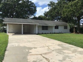 717 Denton Rd in Winter Park, FL - Building Photo