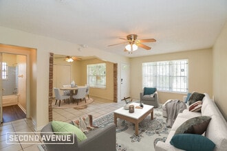 7610 Bronson Ln in Jacksonville, FL - Building Photo - Building Photo