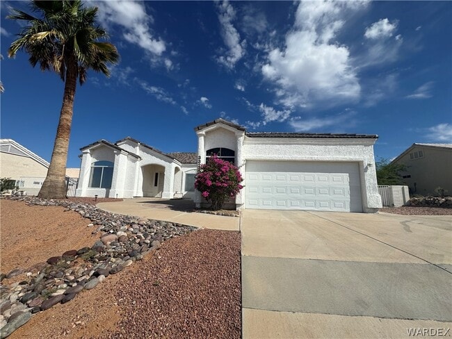 property at 3323 N Ridge Ave