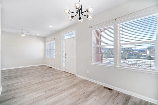 3745 Tranquilty Trail in Castle Rock, CO - Foto de edificio - Building Photo