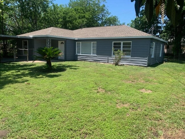 property at 13701 Longview St