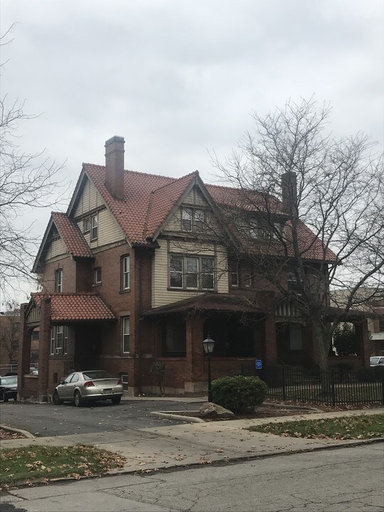 314 E Lincoln Ave in New Castle, PA - Building Photo