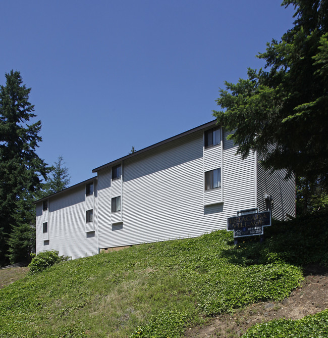 Estacada Village in Estacada, OR - Foto de edificio - Building Photo