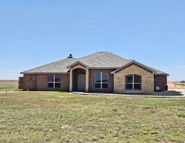 20009 FM2192 in Slaton, TX - Building Photo